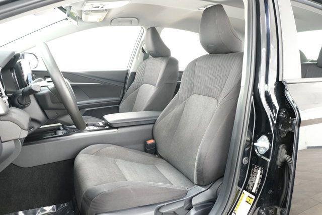 Certified Used 2025 MIDNIGHT BLACK METALLIC Toyota  image 28