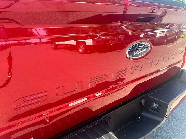 Used 2023 Red Ford Lariat image 8
