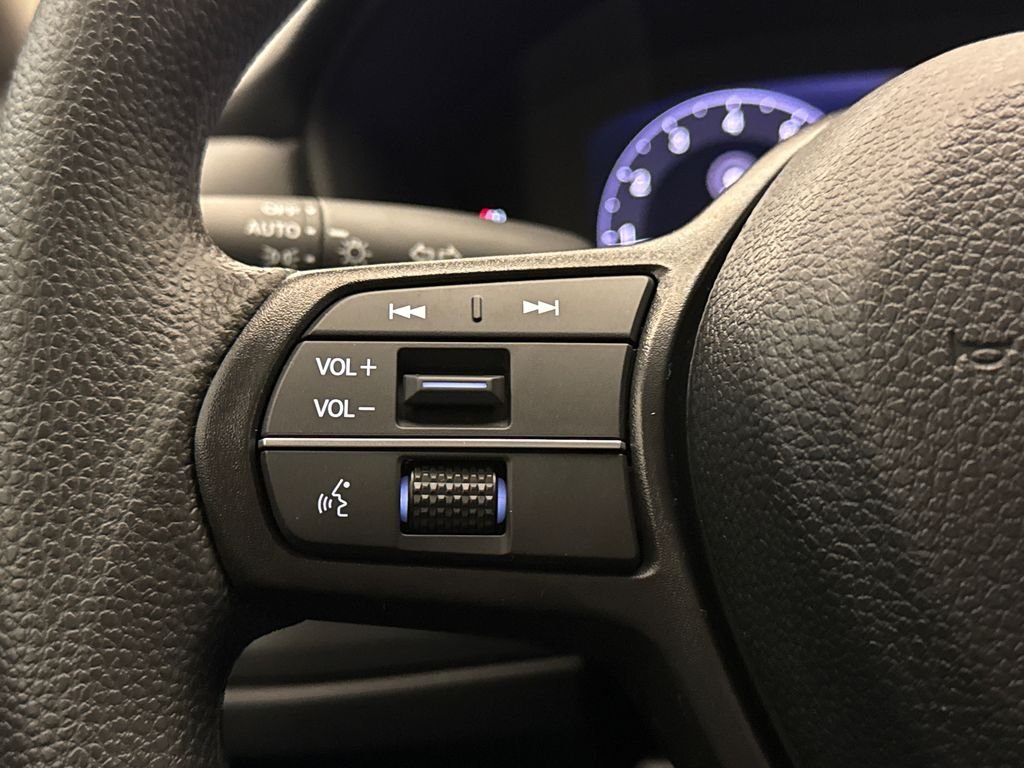 New 2026 Platinum White Pearl Honda LX image 28