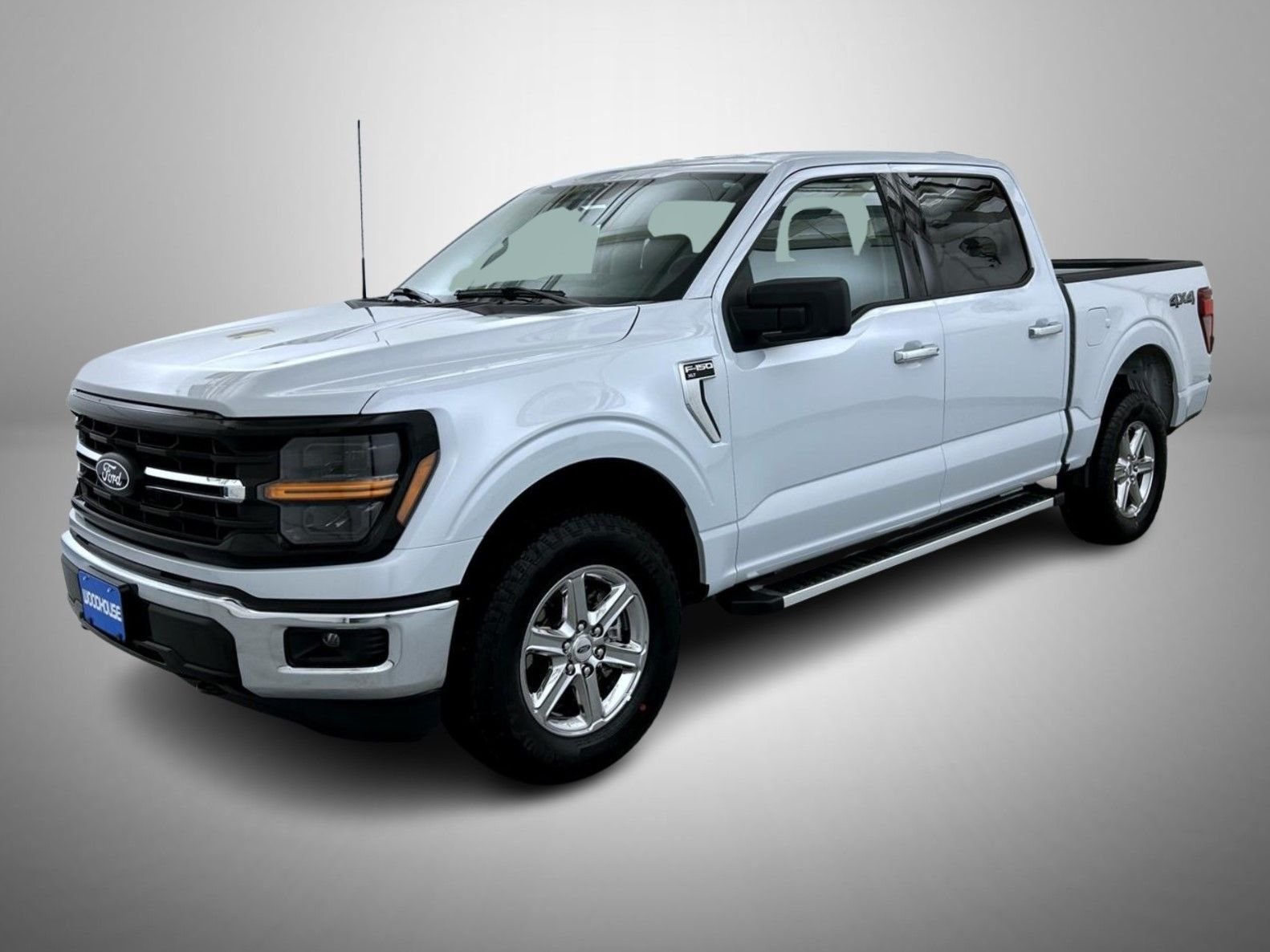 Used 2025 White Ford XLT image 1