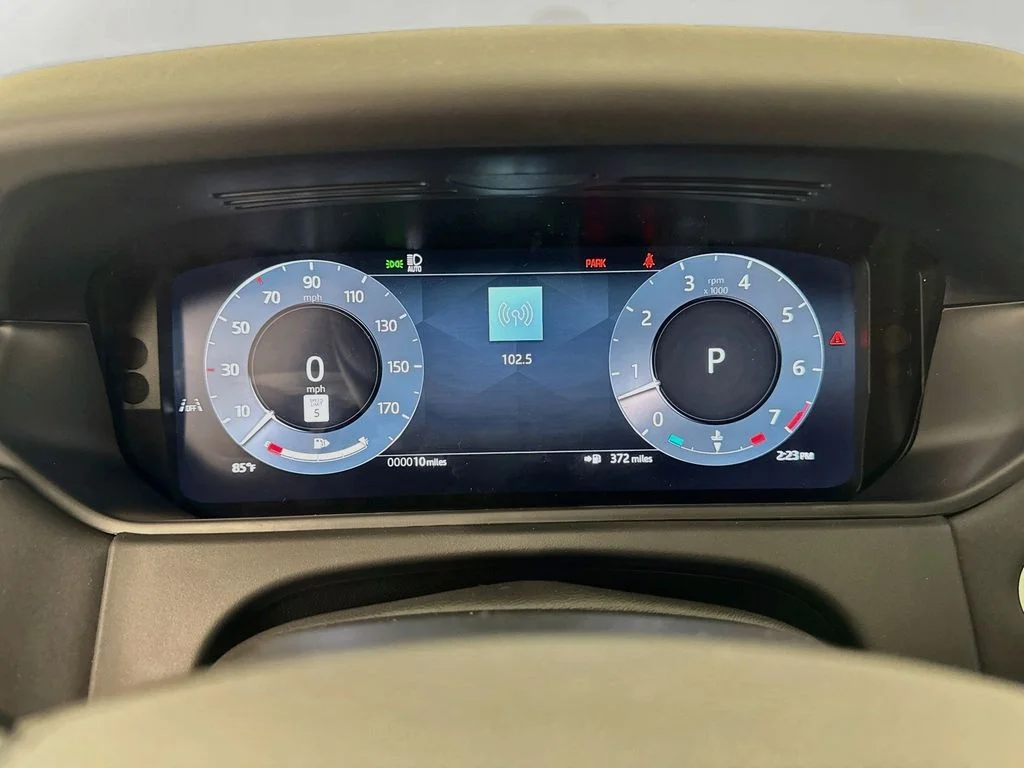 New 2026 Charente Grey Land Rover Belgravia Edition image 12