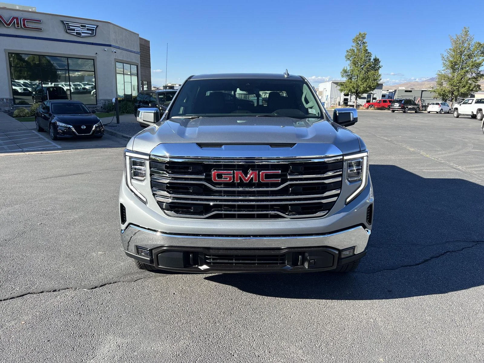 2026 GMC Sierra 1500 SLT - Photo 8