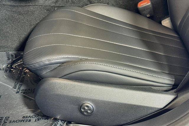 New 2026 Polar White Mercedes-Benz E 350 image 45