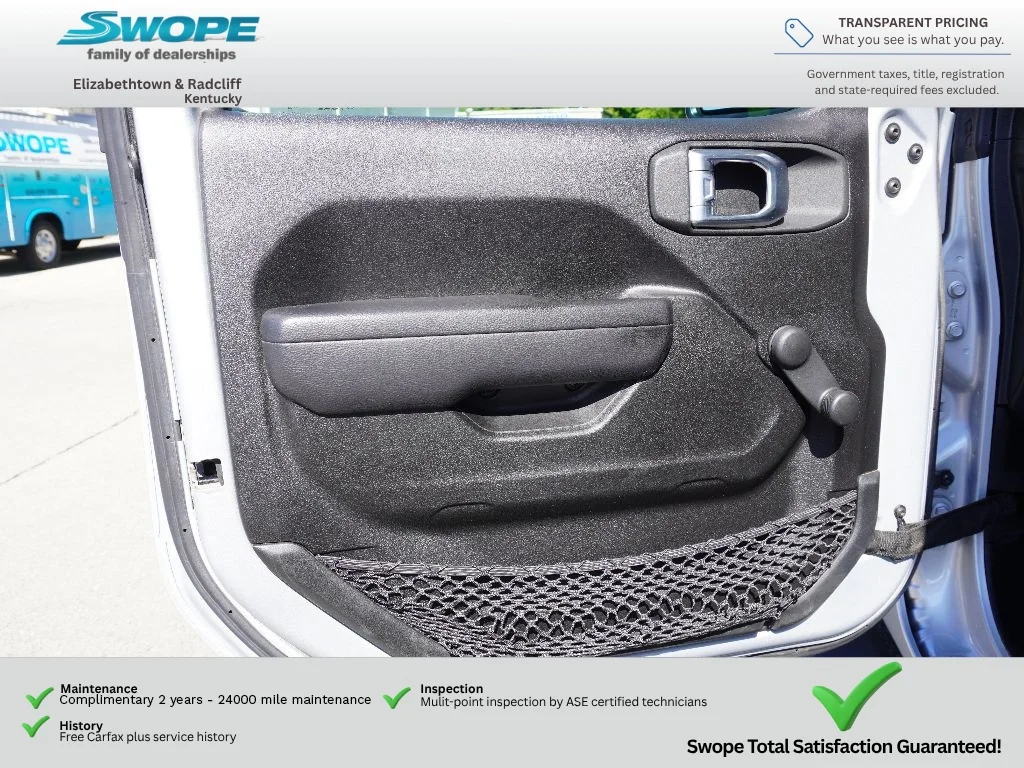 Used 2022 Silver Zynith Clearcoat Jeep Unlimited Sport image 13