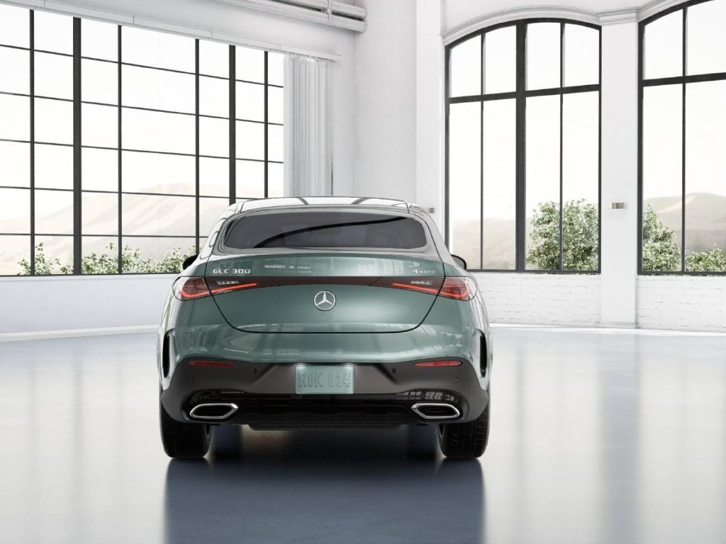 New 2027 Verde Silver Metallic Mercedes-Benz GLC 300 image 67