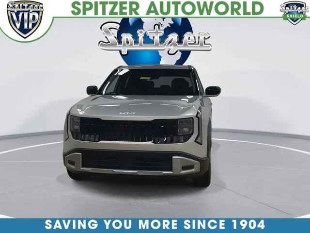 New 2027 Ivory Silver Kia S image 3