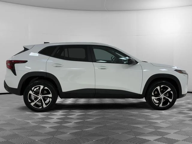 2024 Chevrolet Trax RS - Photo 6