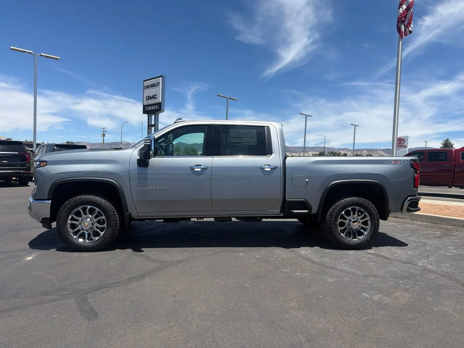 2026 Chevrolet Silverado 3500 HD LTZ - Photo 4
