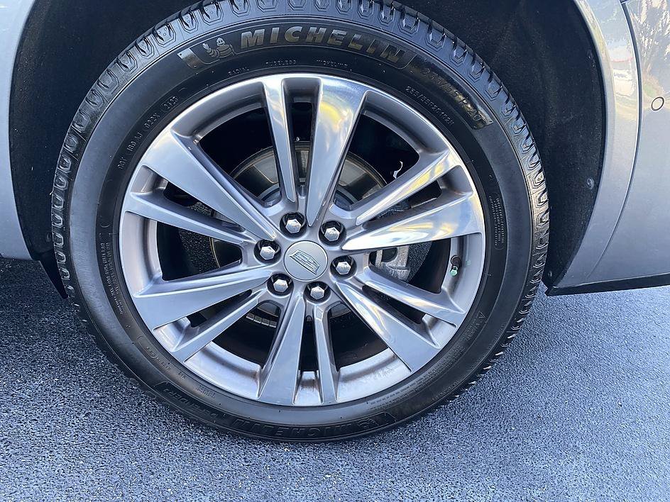 Used 2020 Satin Steel Metallic Cadillac FWD Premium Luxury image 28