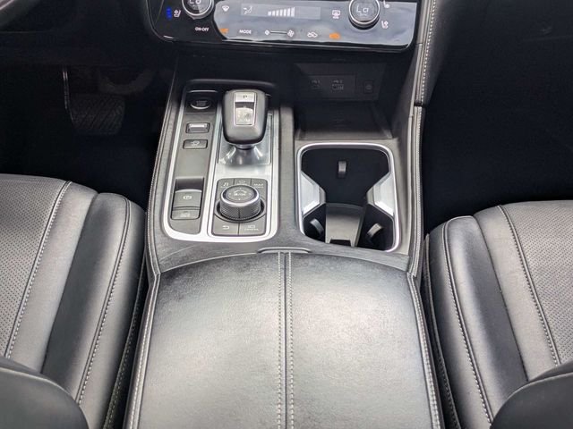 Certified Used 2024 Gray INFINITI LUXE image 20