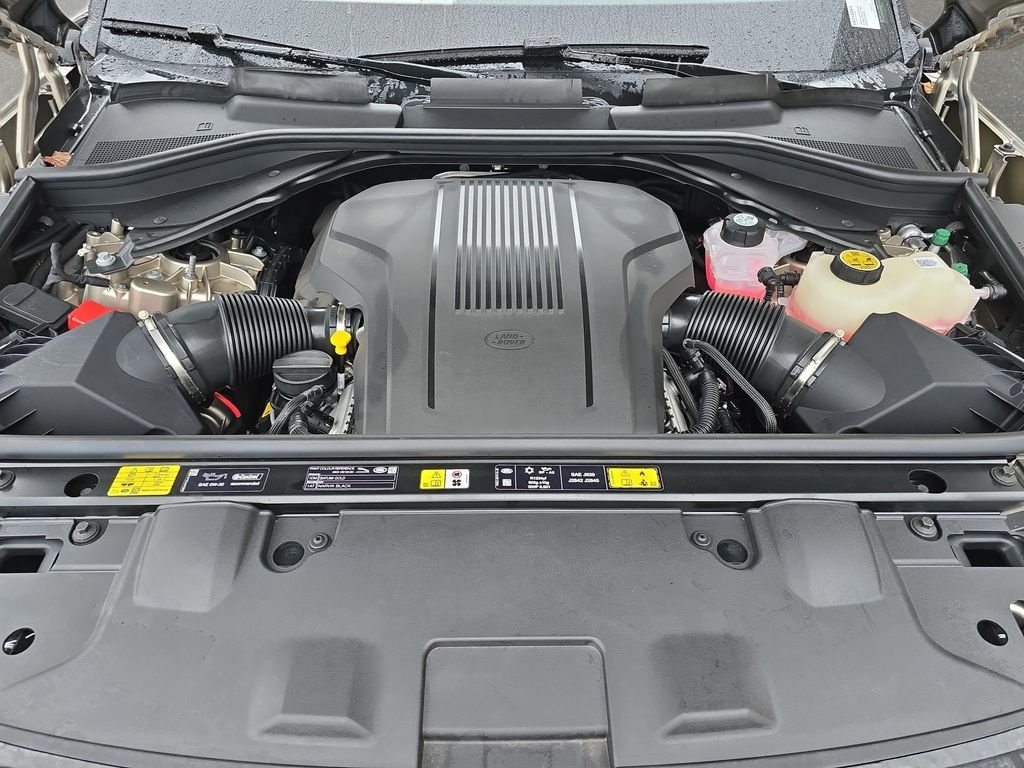 2025 Land Rover Range Rover SE - Photo 33