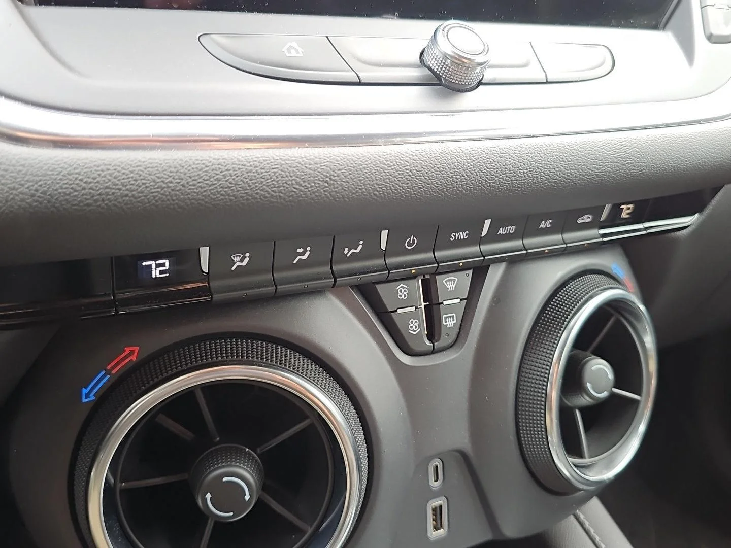 Used 2023 Summit White Chevrolet 2LT image 16