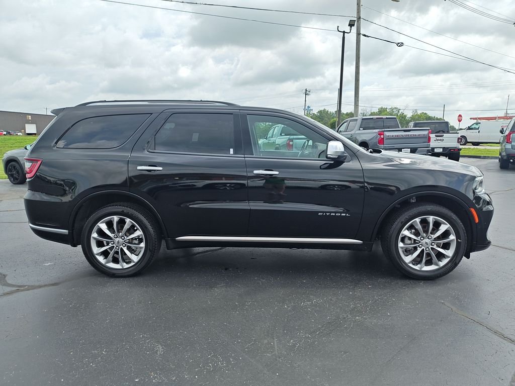 Used 2024 Black Dodge Citadel image 6