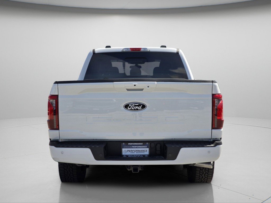 New 2026 Oxford White Ford XLT image 23
