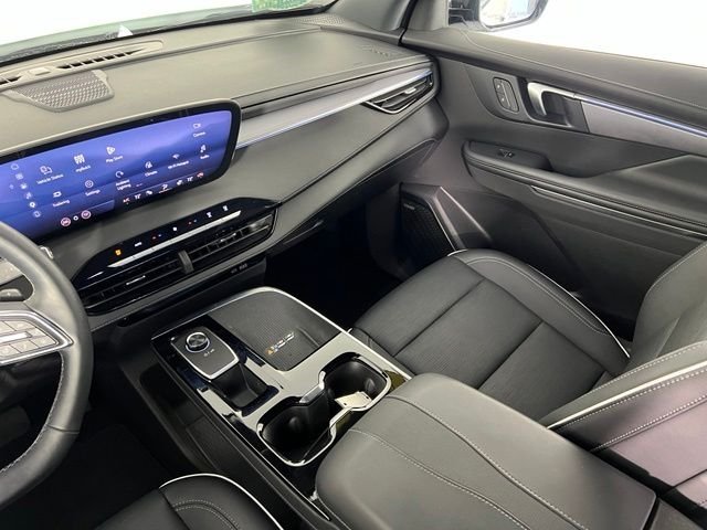 Used 2026 White Buick Sport Touring image 32