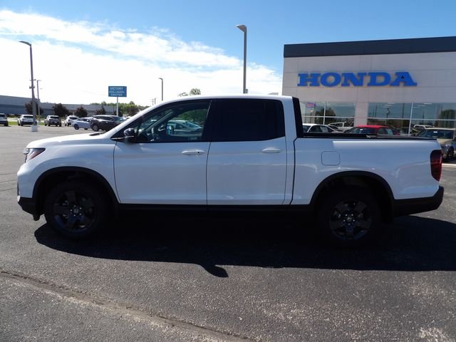 New 2026 Platinum White Pearl Honda TrailSport image 4