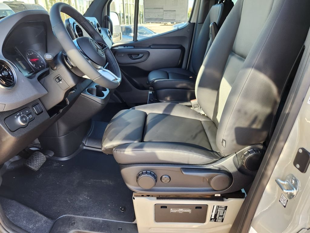 2026 Mercedes-Benz Sprinter Cargo Van Base - Photo 15