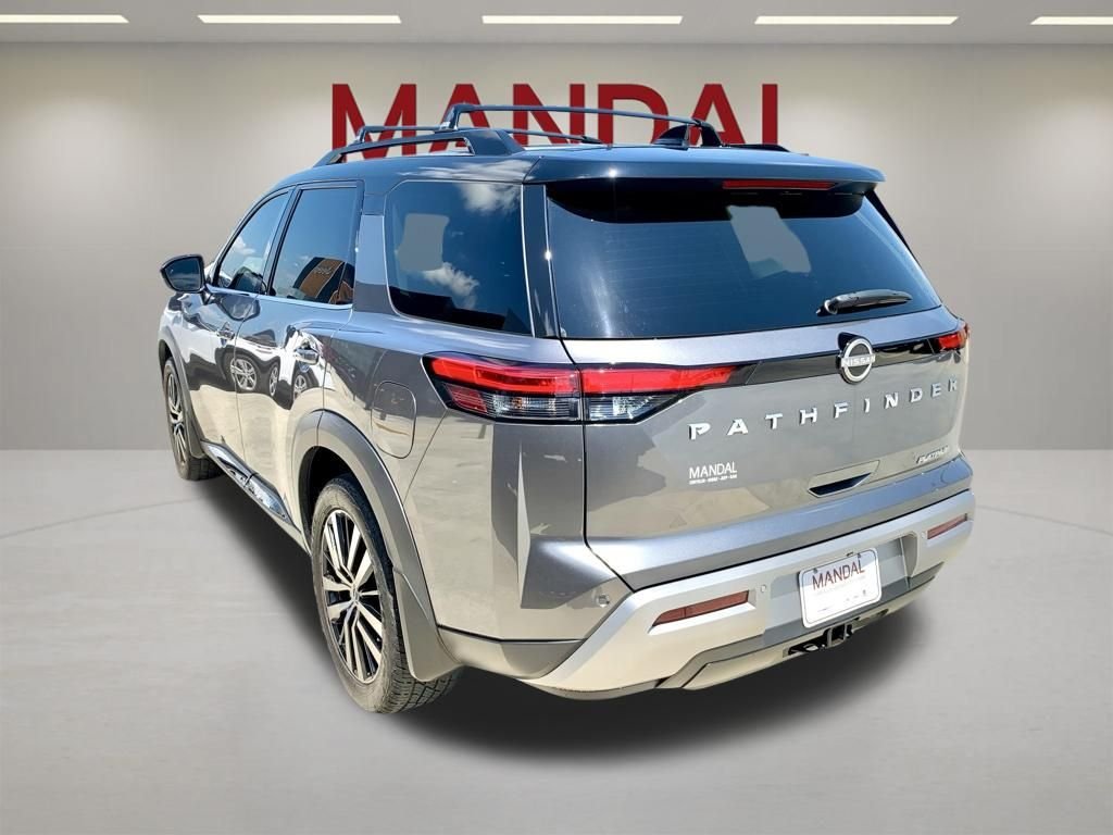 Used 2023 Gray Nissan Platinum image 7