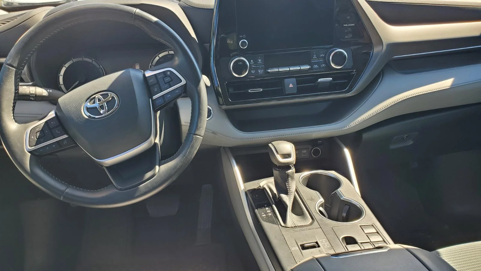 Used 2023 Blueprint Toyota L image 7