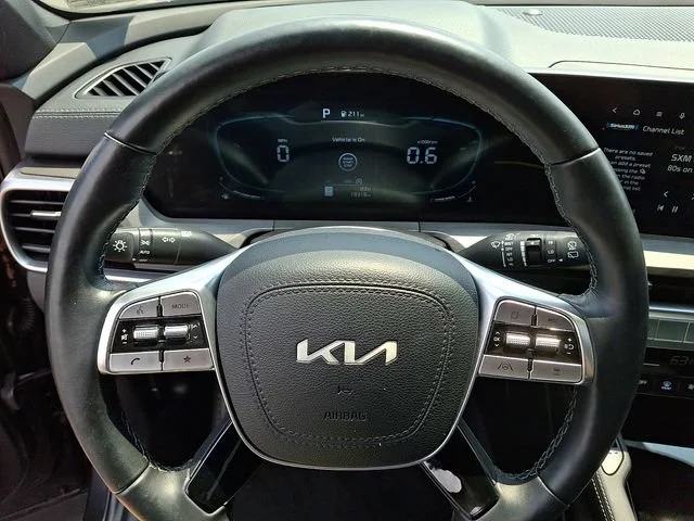 Used 2025 Gray Kia EX X-Line image 22