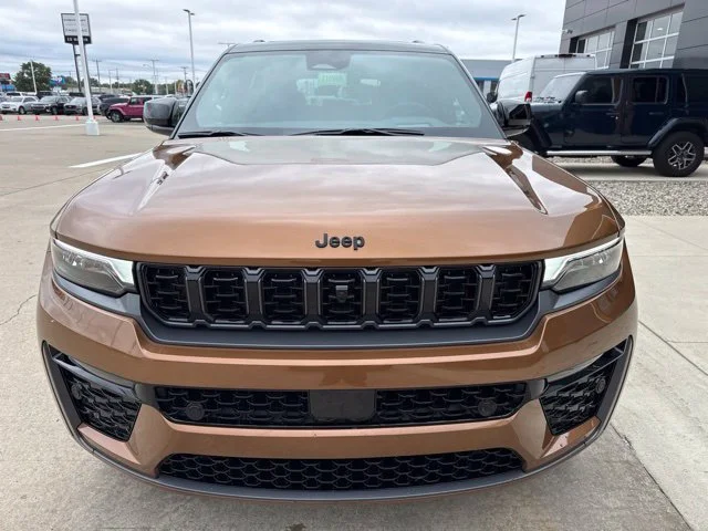New 2027 Brown Jeep Summit image 10