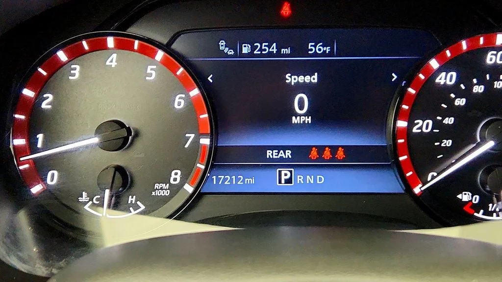 Used 2025 Boulder Gray Pearl Nissan Crew Cab 4x2 PRO-X image 15