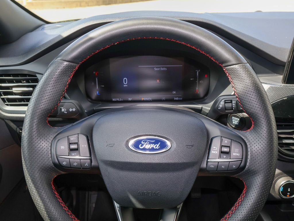 Used 2025 Gray Ford ST-Line Select image 22