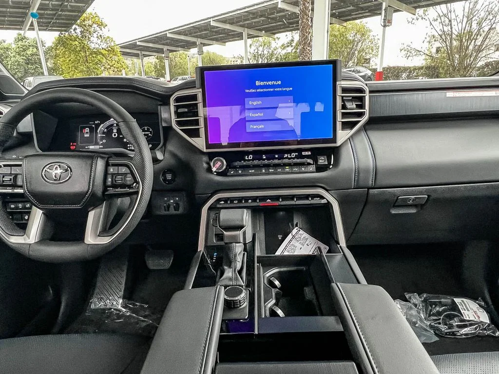 2026 Toyota Tundra Platinum - Photo 12