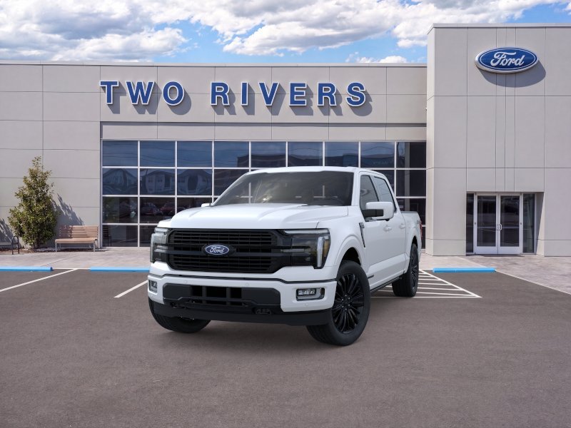 New 2026 Star White Metallic Tri-Coat Ford Platinum® image 2
