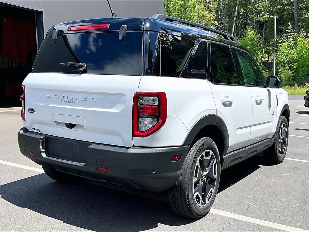 Used 2024 White Ford Outer Banks image 4
