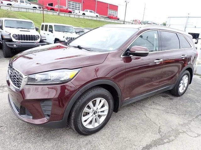 Used 2020 Kia Sorento LX with VIN 5XYPGDA3XLG703887 for sale in Waynesburg, PA