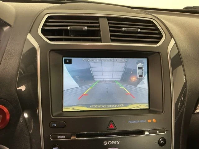 Used 2018 Gray Ford Sport image 21