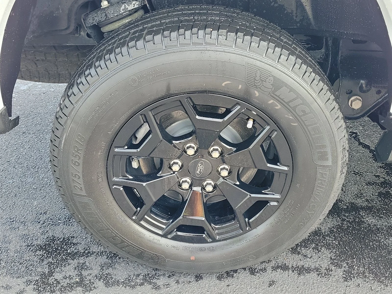 Certified Used 2025 White Ford XLT image 5