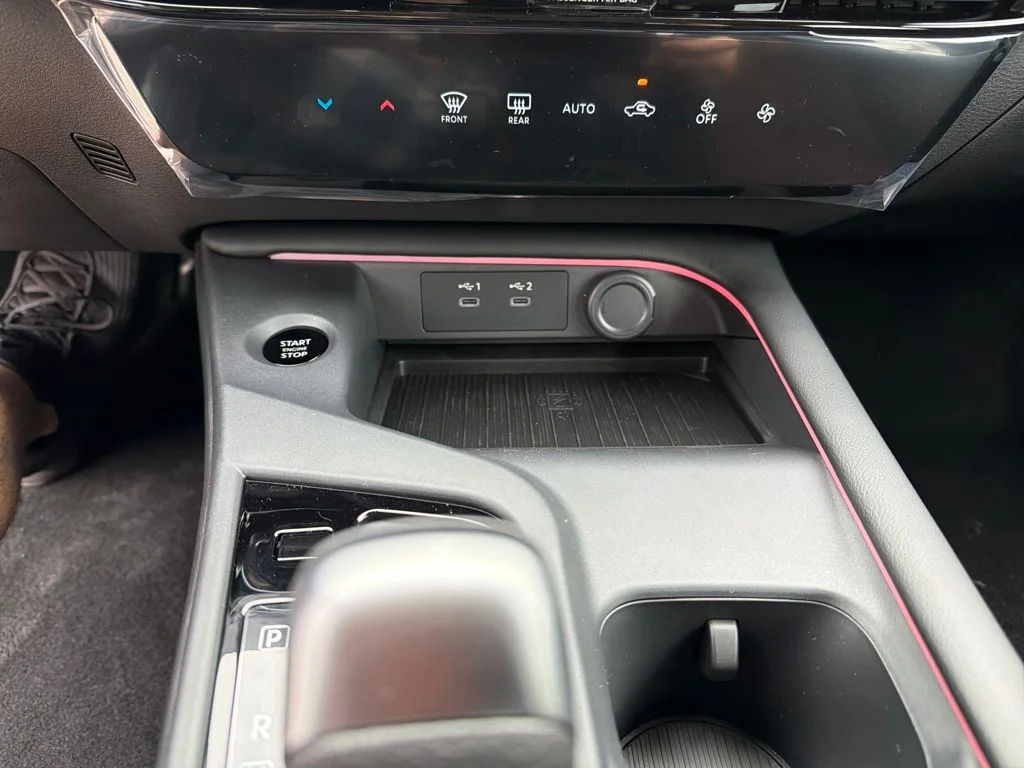 New 2026 Scarlet Ember Tintcoat Nissan SR image 26