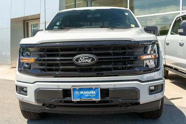 New 2026 Avalanche Ford XLT image 2