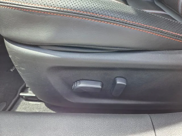 2025 Nissan Altima SR - Photo 19