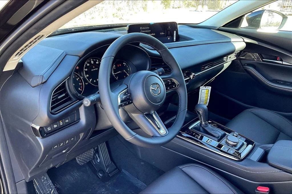 2026 Mazda CX-30 Turbo Premium Plus - Photo 8