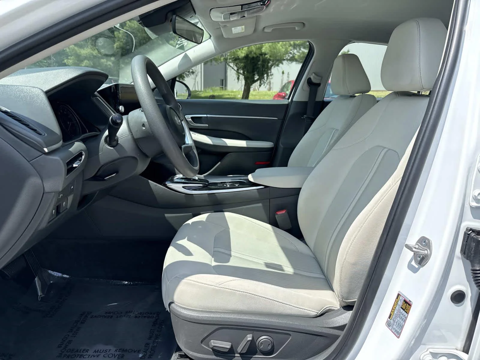 Used 2023 Serenity White Hyundai SEL image 25