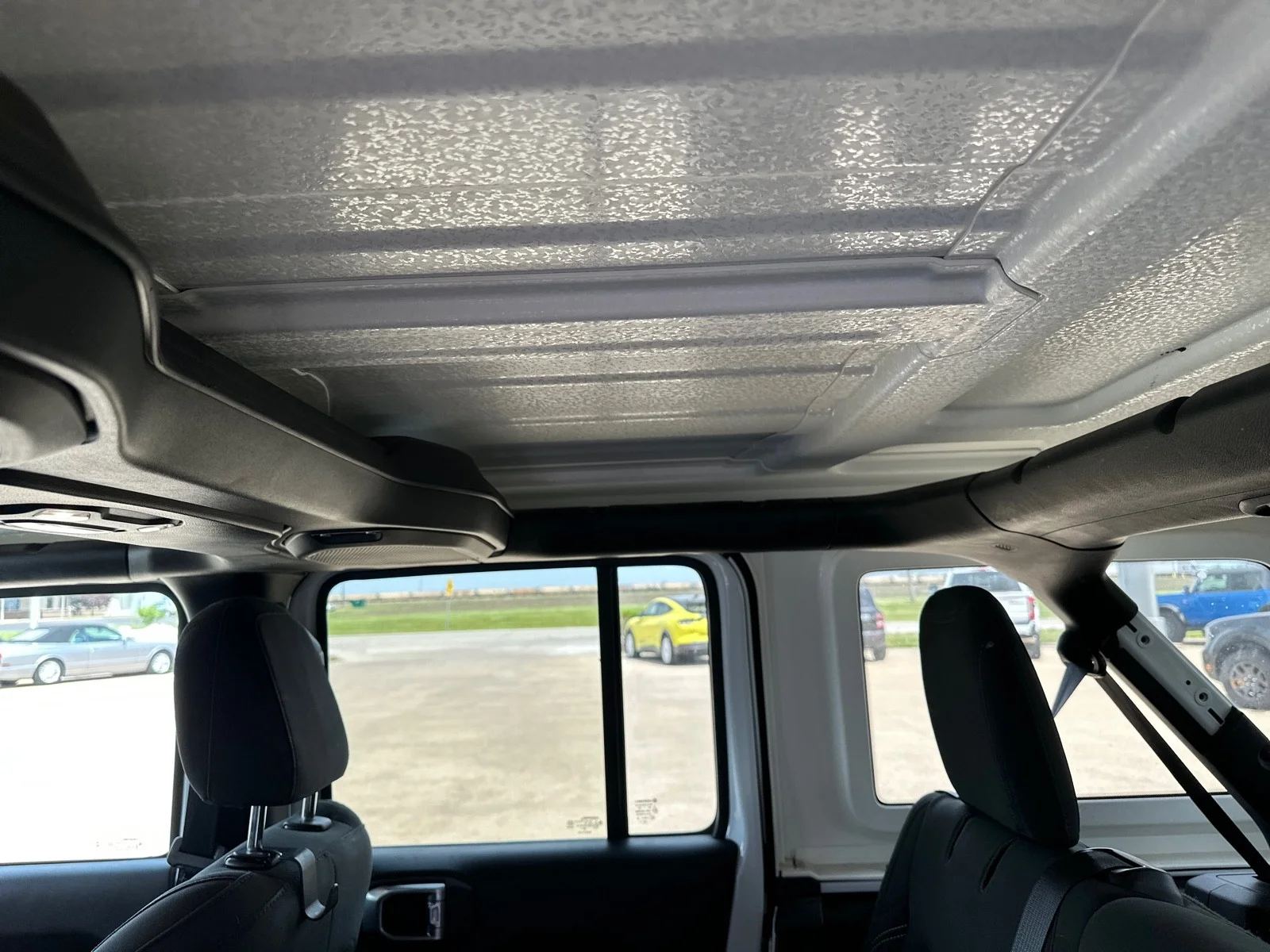 Used 2021 Bright White Clearcoat Jeep Unlimited 80th Anniversary image 18