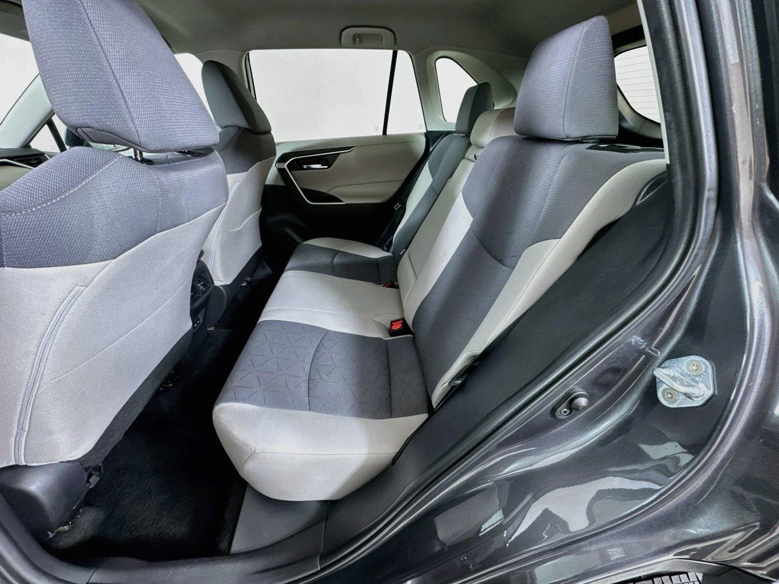 Used 2024 Magnetic Gray Metallic Toyota XLE image 23