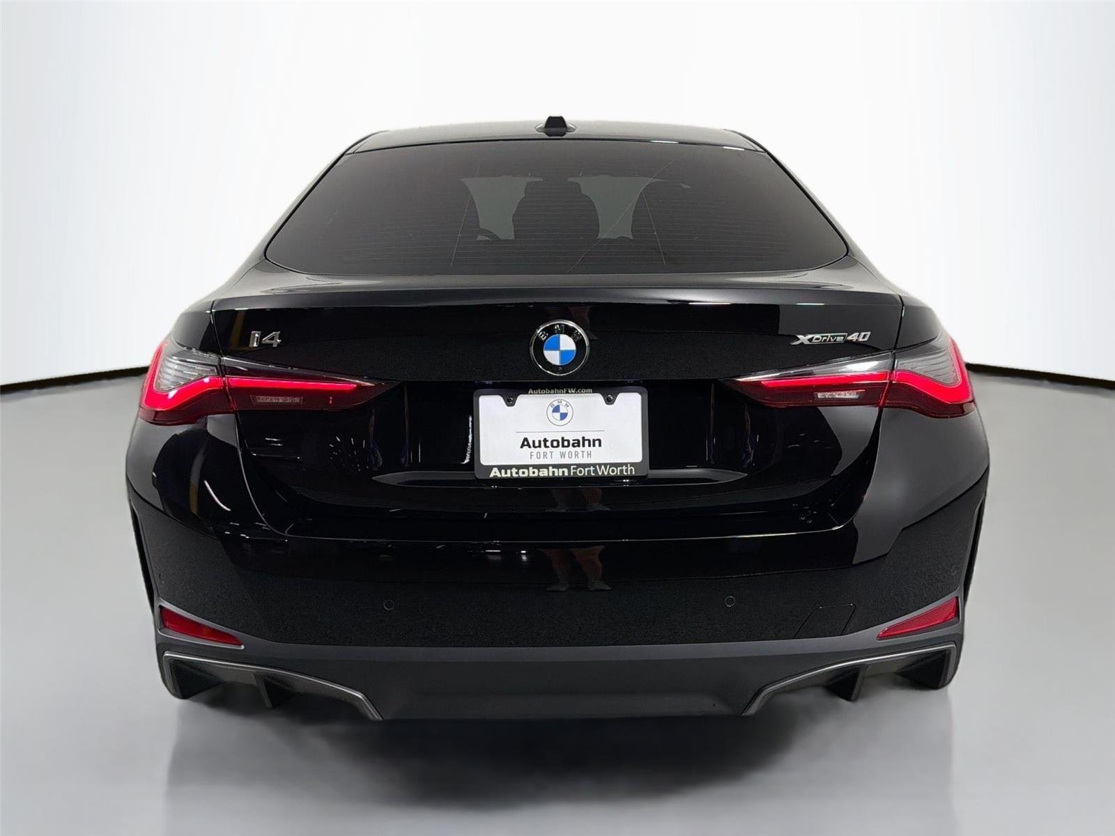 New 2026 Jet Black BMW xDrive40 image 11