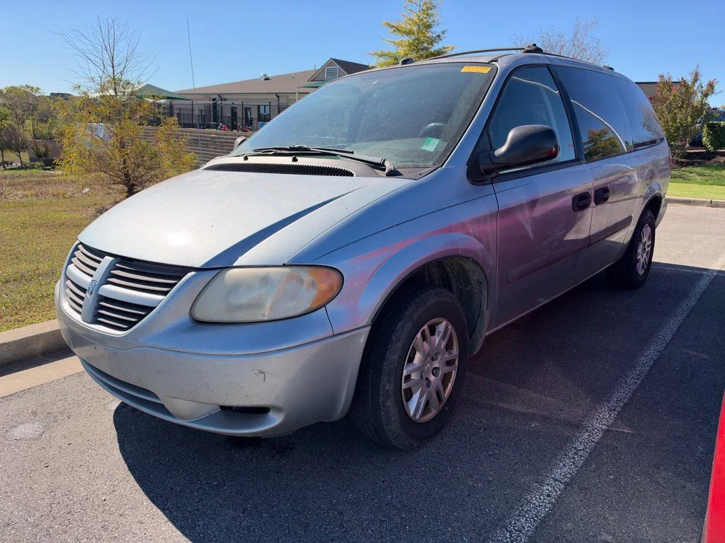 2005 Dodge Grand Caravan SE