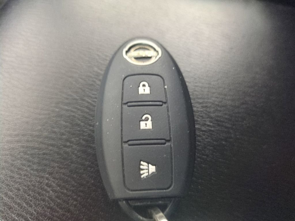 2021 Nissan Armada SV - Photo 40