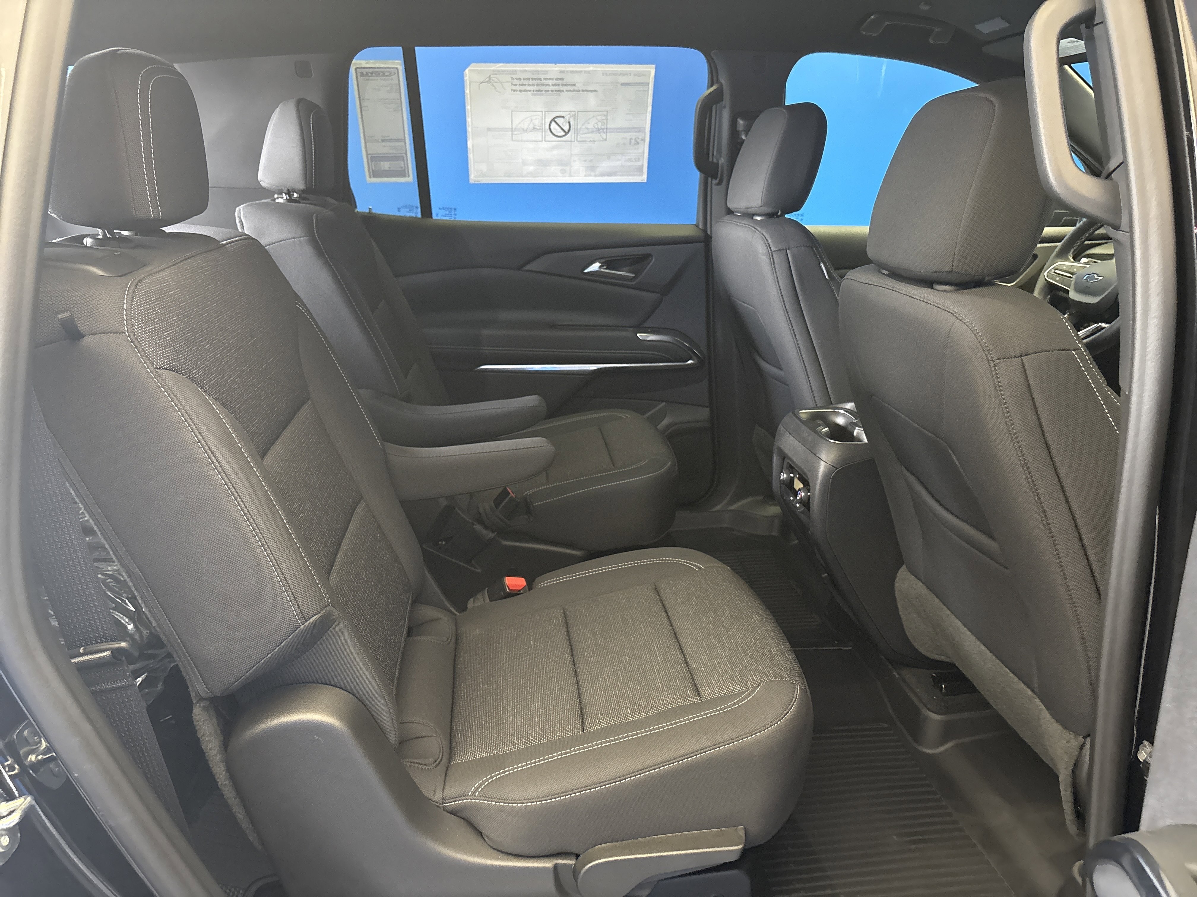New 2026 Mosaic Black Metallic Chevrolet LT image 25