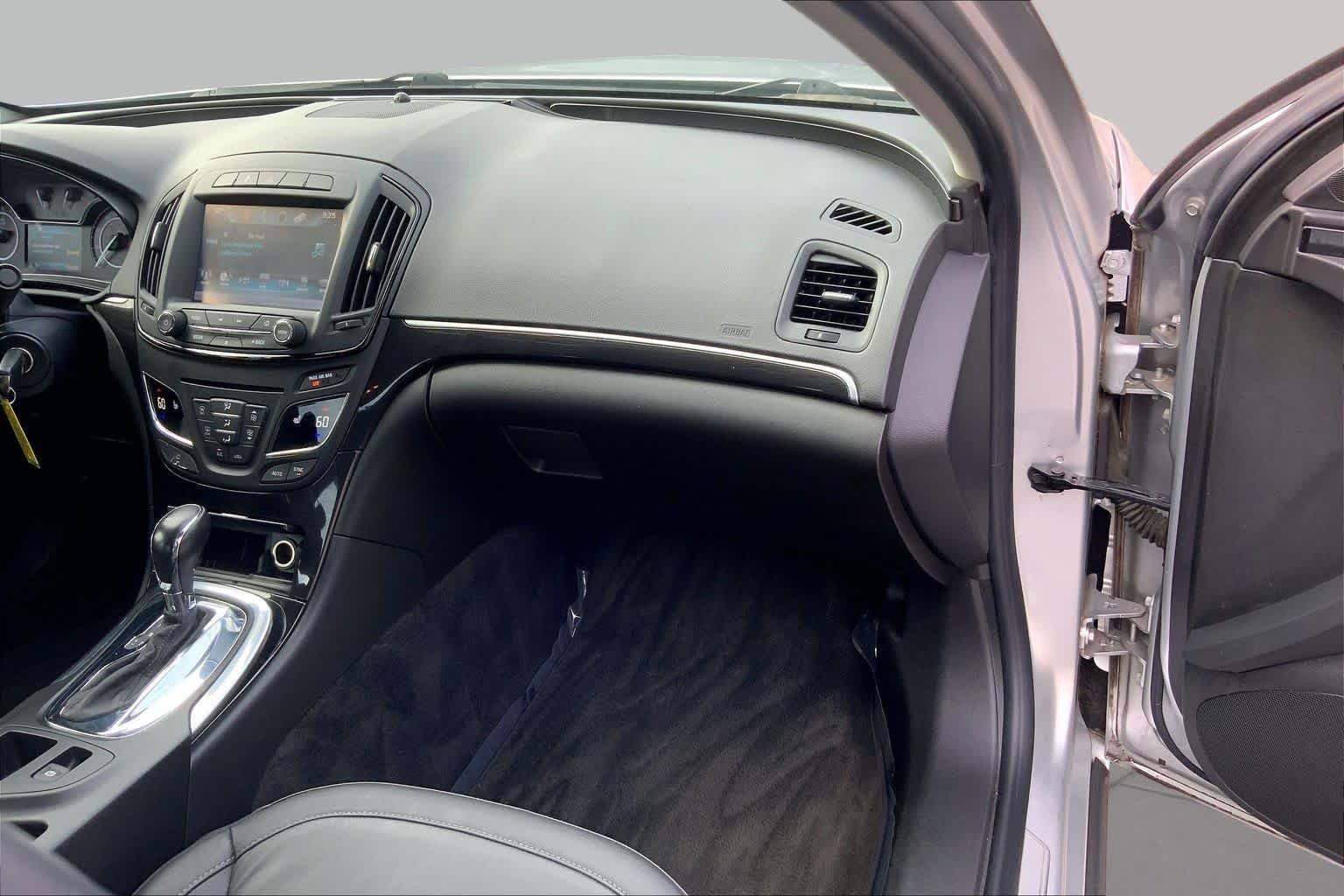 Used 2017 Quicksilver Metallic Buick Sport Touring image 16