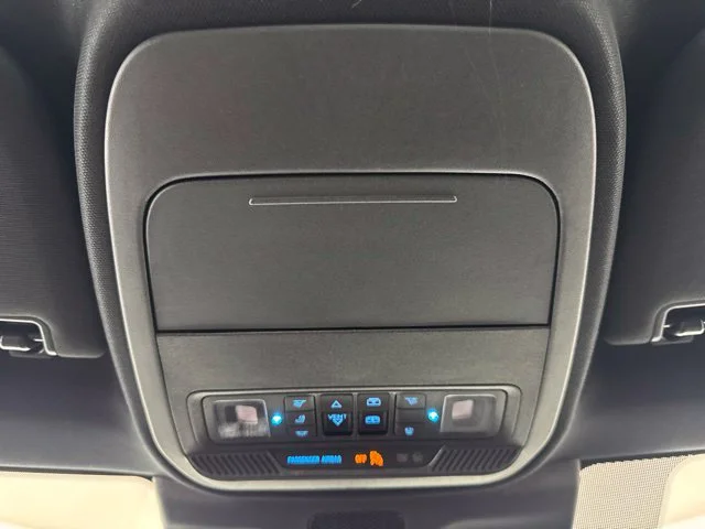 New 2026 Agate Black Metallic Ford MAX Platinum® image 15