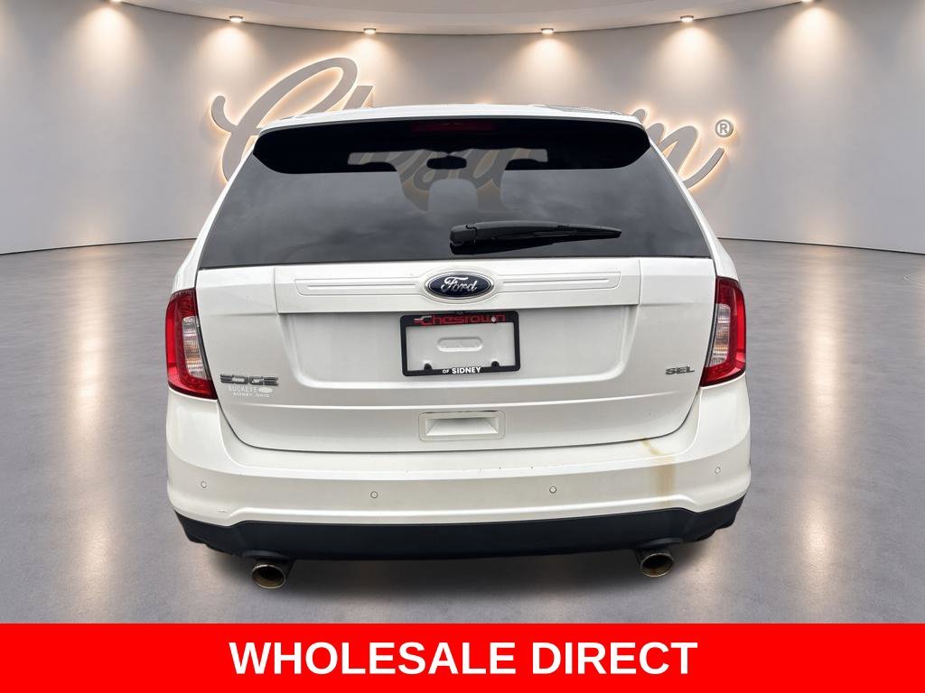 Used 2013 White Platinum Clearcoat Metallic Ford SEL image 4