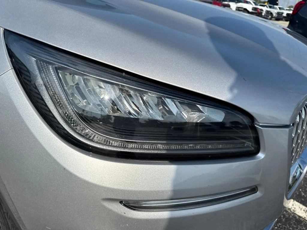 Used 2020 Silver Lincoln Standard image 52