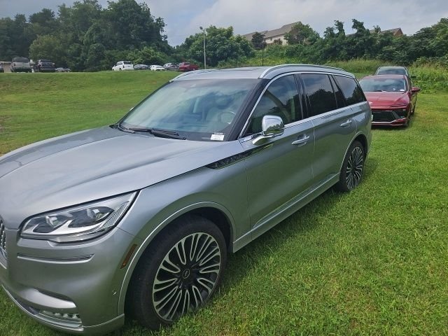 Used 2020 Silver Lincoln Black Label image 5