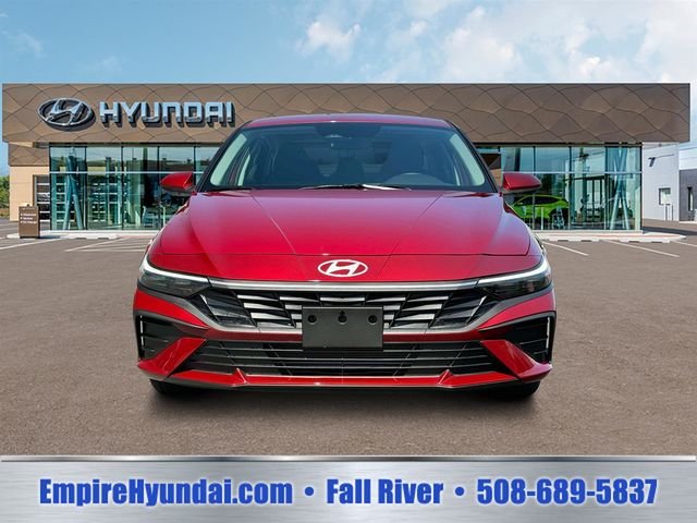 2025 Hyundai Elantra SE - Photo 12